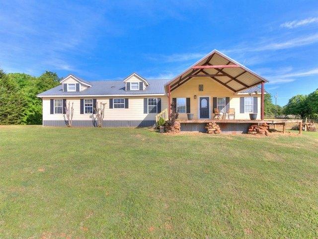 House for sale in Jones, Oklahoma