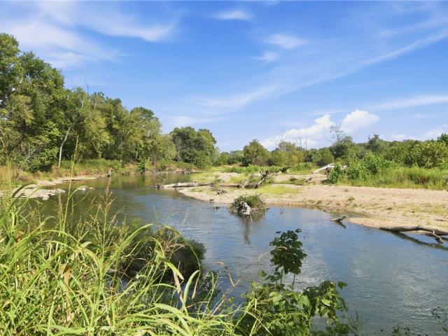 Commercial for sale in Ark