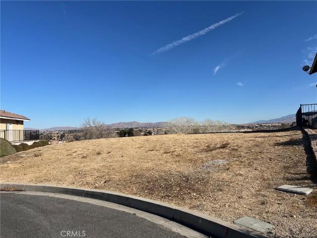 Land for sale in Victorville, California