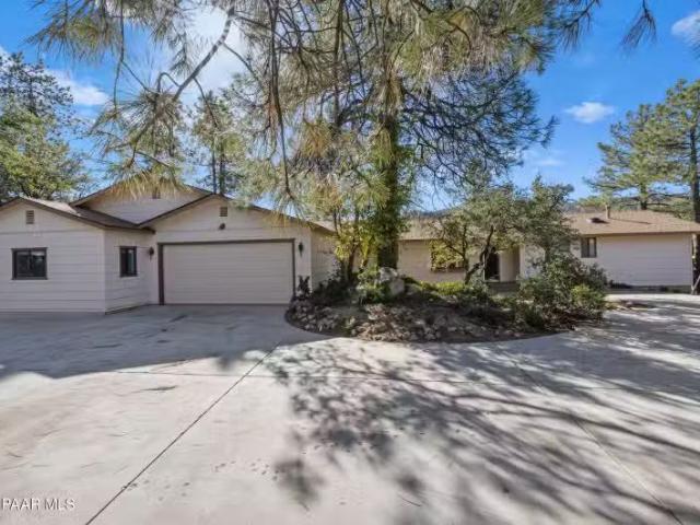 House for sale in Prescott Valley