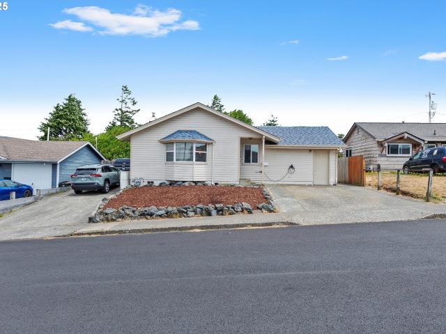 House for sale in North Bend