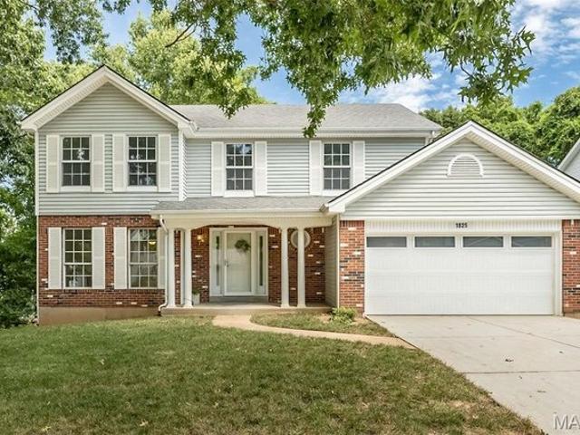 House for sale in Fenton, Missouri