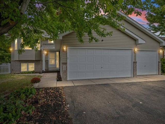 House for sale in Bieneman Farms, Hudson