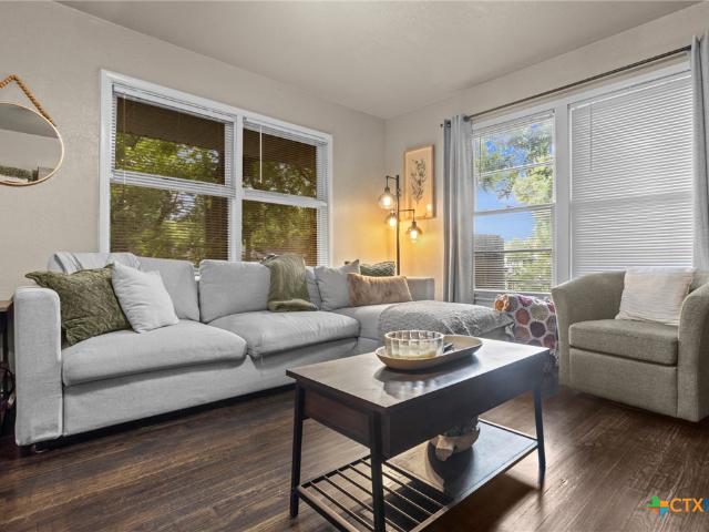 House for sale in Temple Bar Marina, Texas