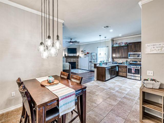 House for sale in Dooley Farms, Edmond