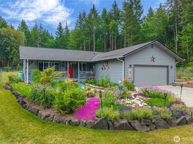 House for sale in Shelton, Washington