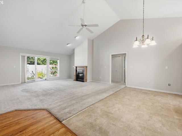 House for sale in Jennings Lodge, Milwaukie