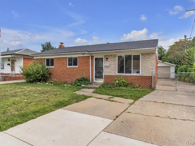 House for sale in Venetian Village, Fraser
