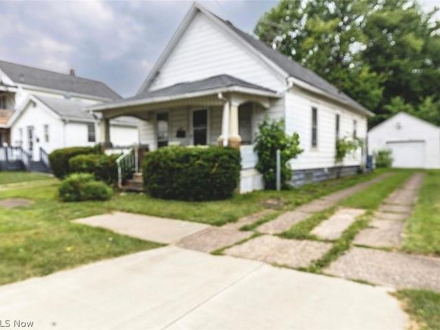 House for sale in Lorain, Ohio