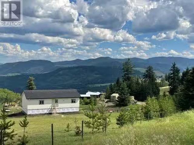 House for sale in Rock Creek