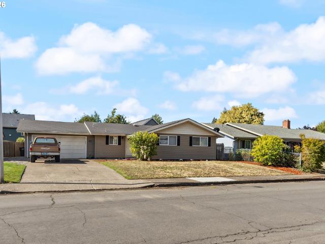 House for sale in Oregonia