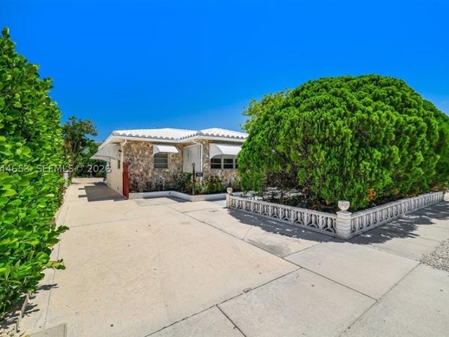 House for sale in Hollywood, Florida