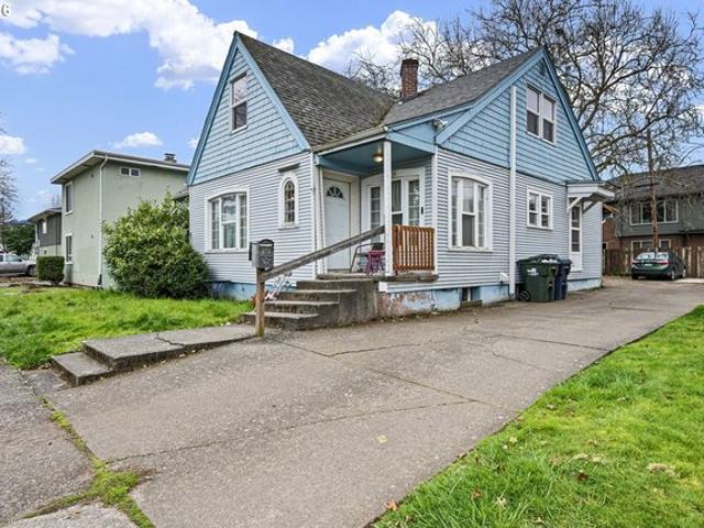 House for sale in Oregonia
