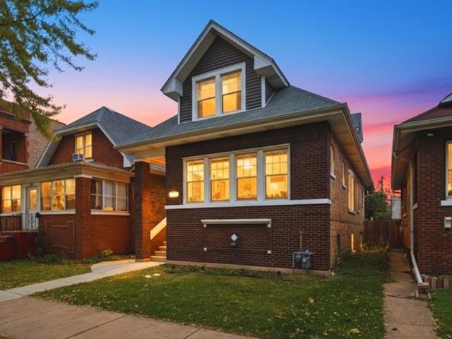 House for sale in Cicero, Illinois