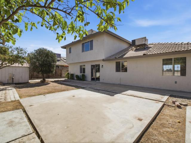 House for sale in Delano, Kern County