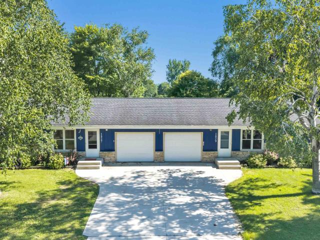 House for sale in Ashwaubenon, Wisconsin