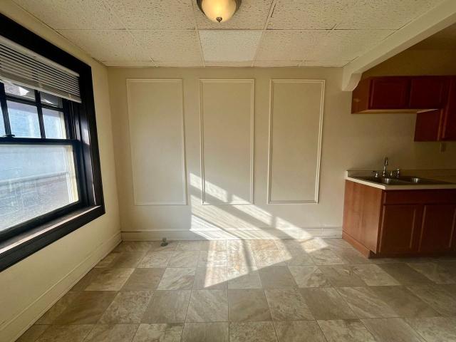Apartment for rent in Murray Hill, Milwaukee