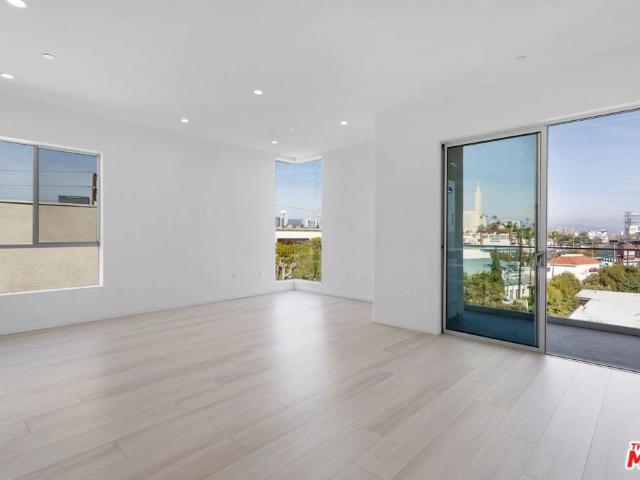 Property for rent in Canoga Park, California