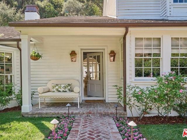 House for sale in Canoga Park, California