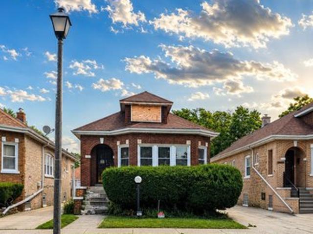 House for sale in Maywood, Illinois