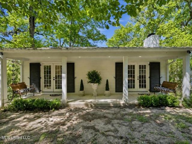 House for sale in Ashland, Mississippi
