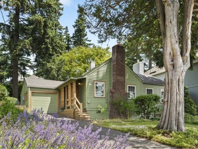 House for sale in Oregonia