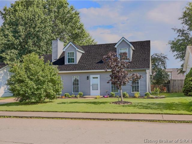 House for sale in New Albany, Indiana