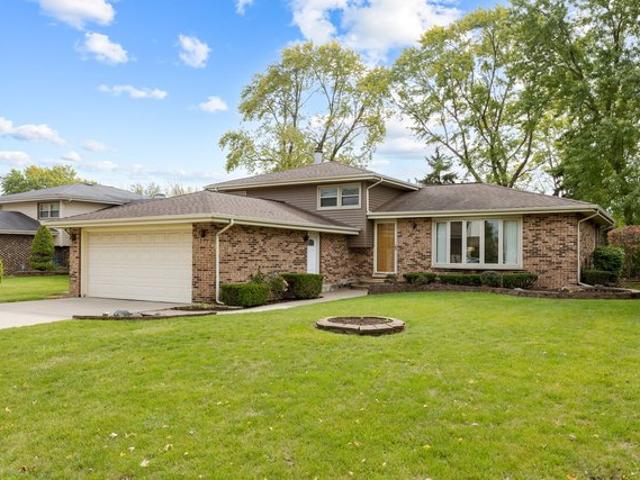 House for sale in Addison, Illinois
