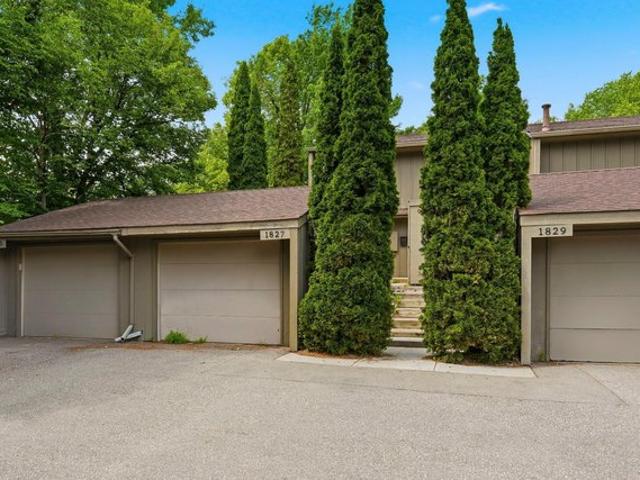 Townhouse for sale in Hennepin, Minnesota