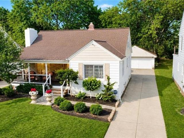 House for sale in Wickliffe, Ohio
