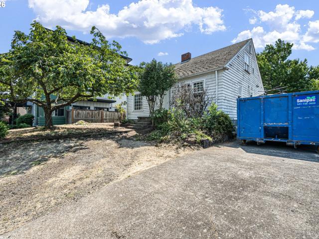 House for sale in Oregonia