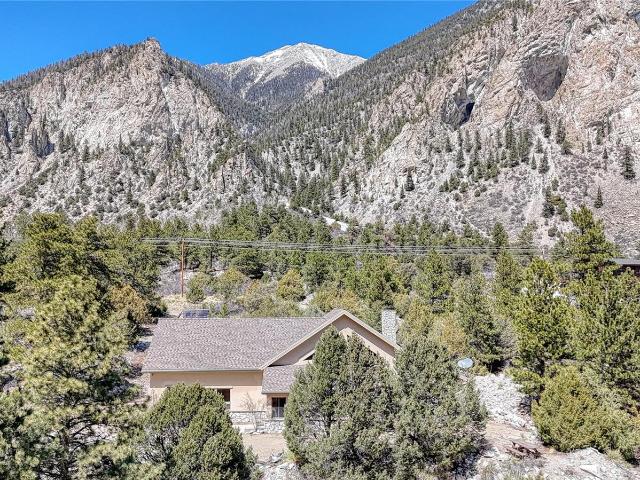 House for sale in Nathrop