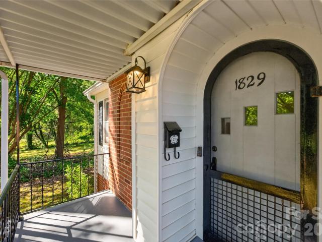 House for sale in Hickory, Catawba County