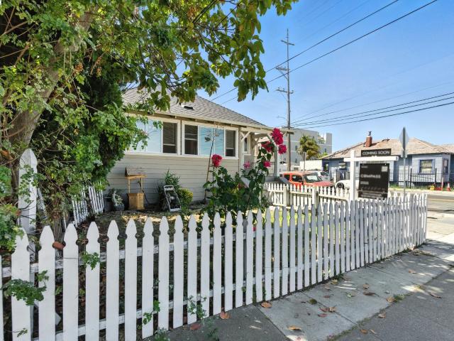 House for sale in Alameda House for sale in Alameda