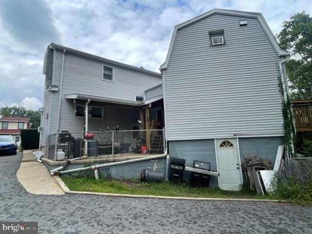 House for sale in Folcroft, Delaware County