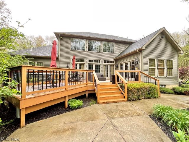 House for sale in Brookfield, Ohio