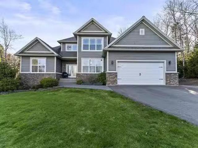 House for sale in Hammond's Plains, Nova Scotia