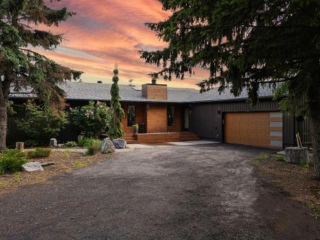 House for sale in Alberta