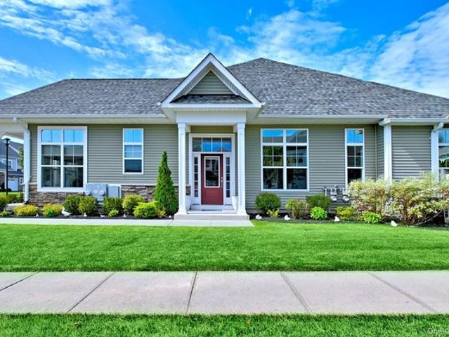 Condo for sale in Centereach, New York