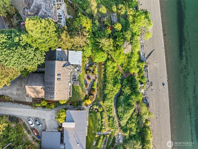 House for sale in Fox Island, Washington