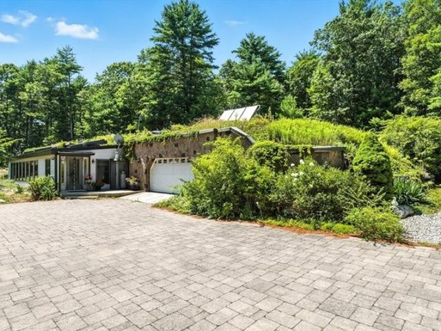 House for sale in Plympton, Massachusetts
