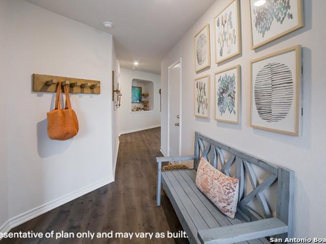 House for sale in Comfort, Kendall County