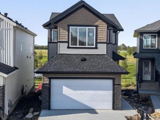 House for sale in Fort Saskatchewan, Alberta