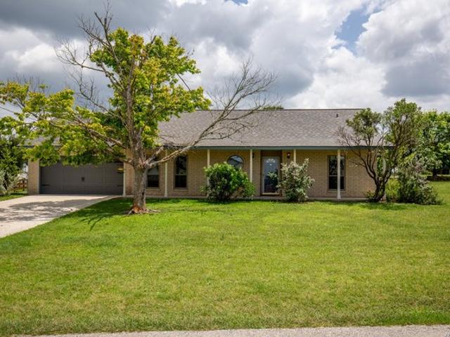 House for sale in Bandera, Texas