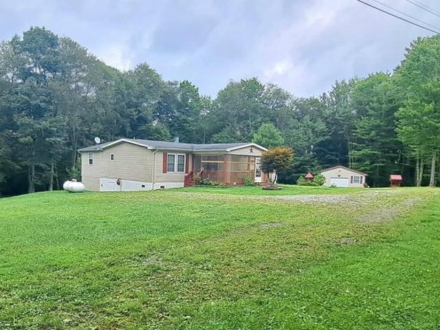 House for sale in Terra Alta, West Virginia
