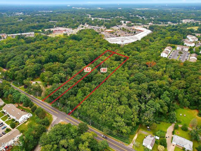 House for sale in Bayville, New Jersey