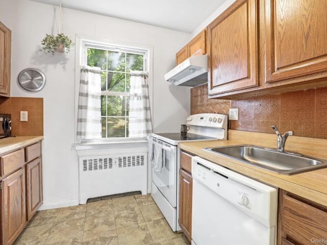 Property for sale in Hartsdale, New York