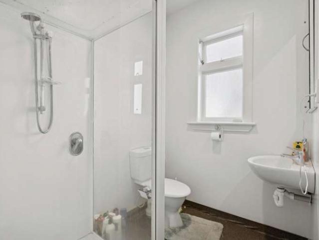 House for sale in Otakou