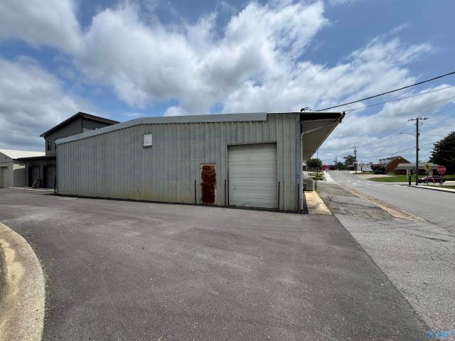 Commercial for sale in Boaz, Alabama