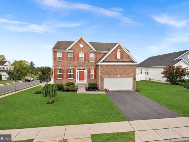 House for sale in Kearneysville, West Virginia